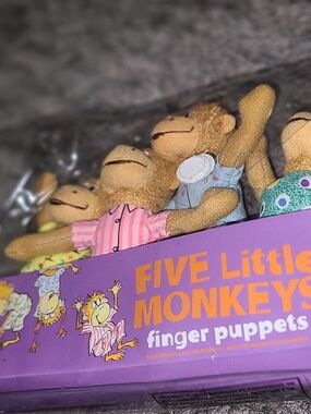 Vtg Five Little Monkeys Finger Puppet Plush MerryMakers 5 in Plush Soft Toy
